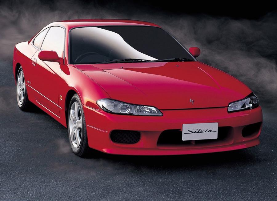  Nissan Silvia 1999 года  (фото 4 из 4)